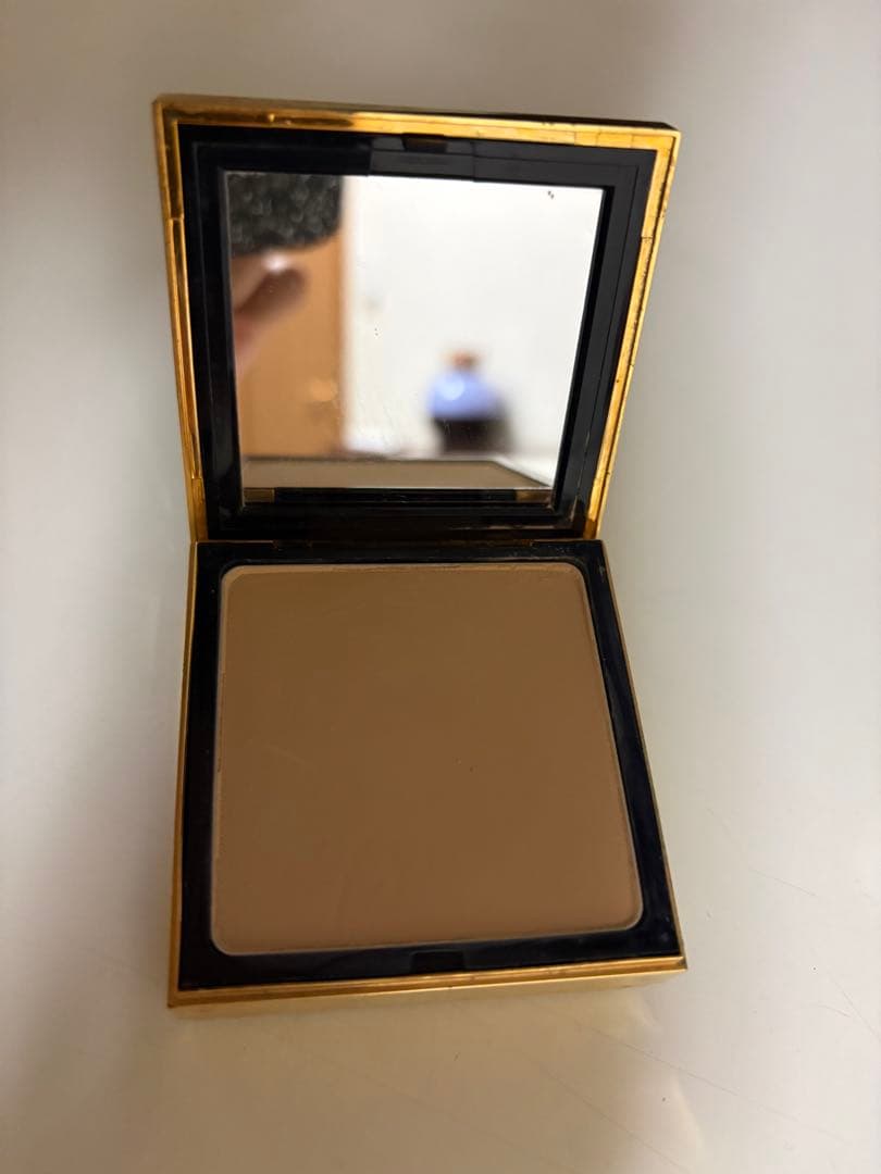 YSL ファンデーションパウダー 93131 ナチュラル