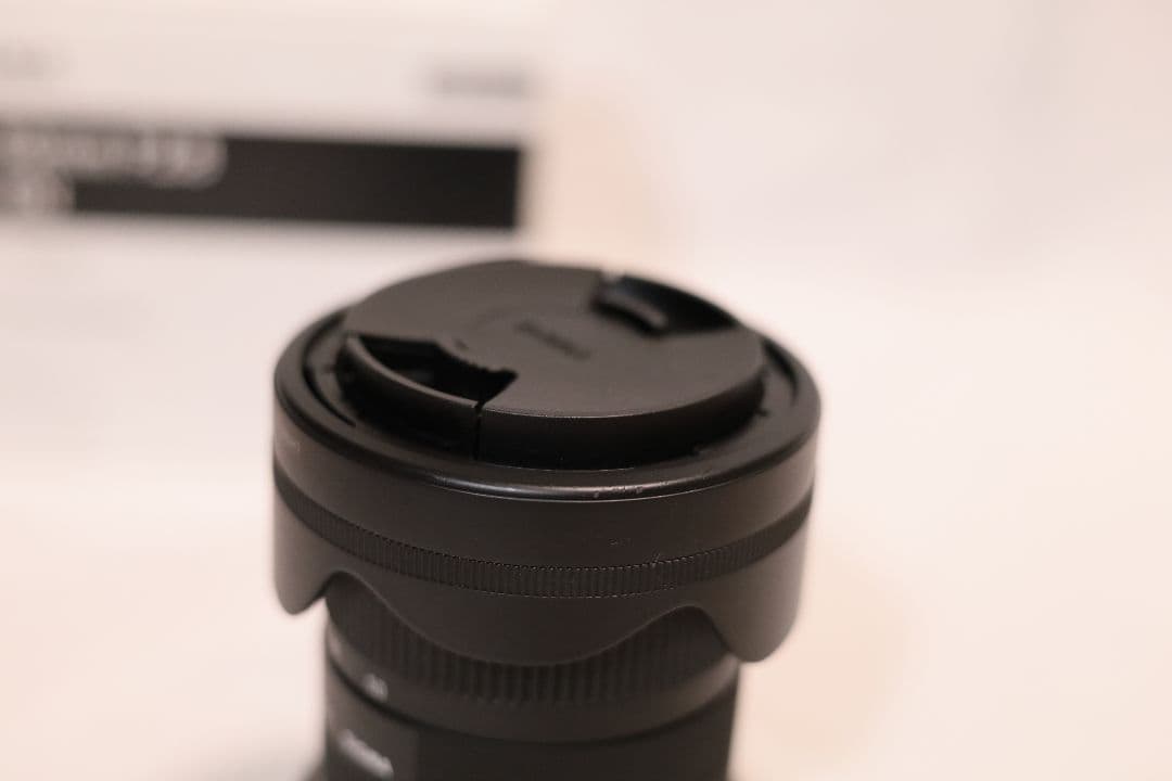 SIGMA 18-50mm F2.8 DC DN ズームレンズ　RFマウント