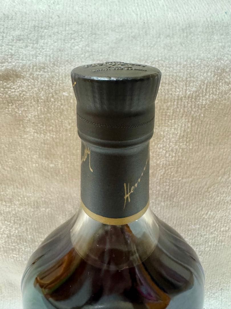 Hennessy X.O 700ml 未開栓　箱無し　ボトル傷有り