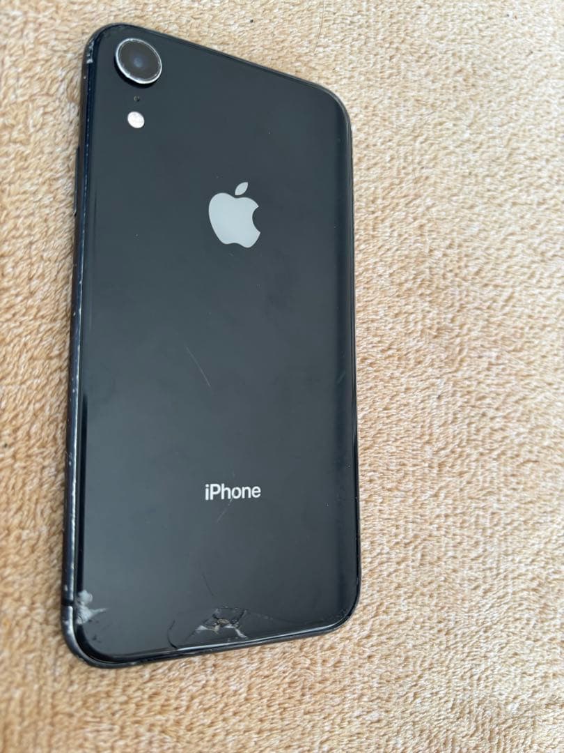 iPhone XR ブラック　64G　【ジャンク品】