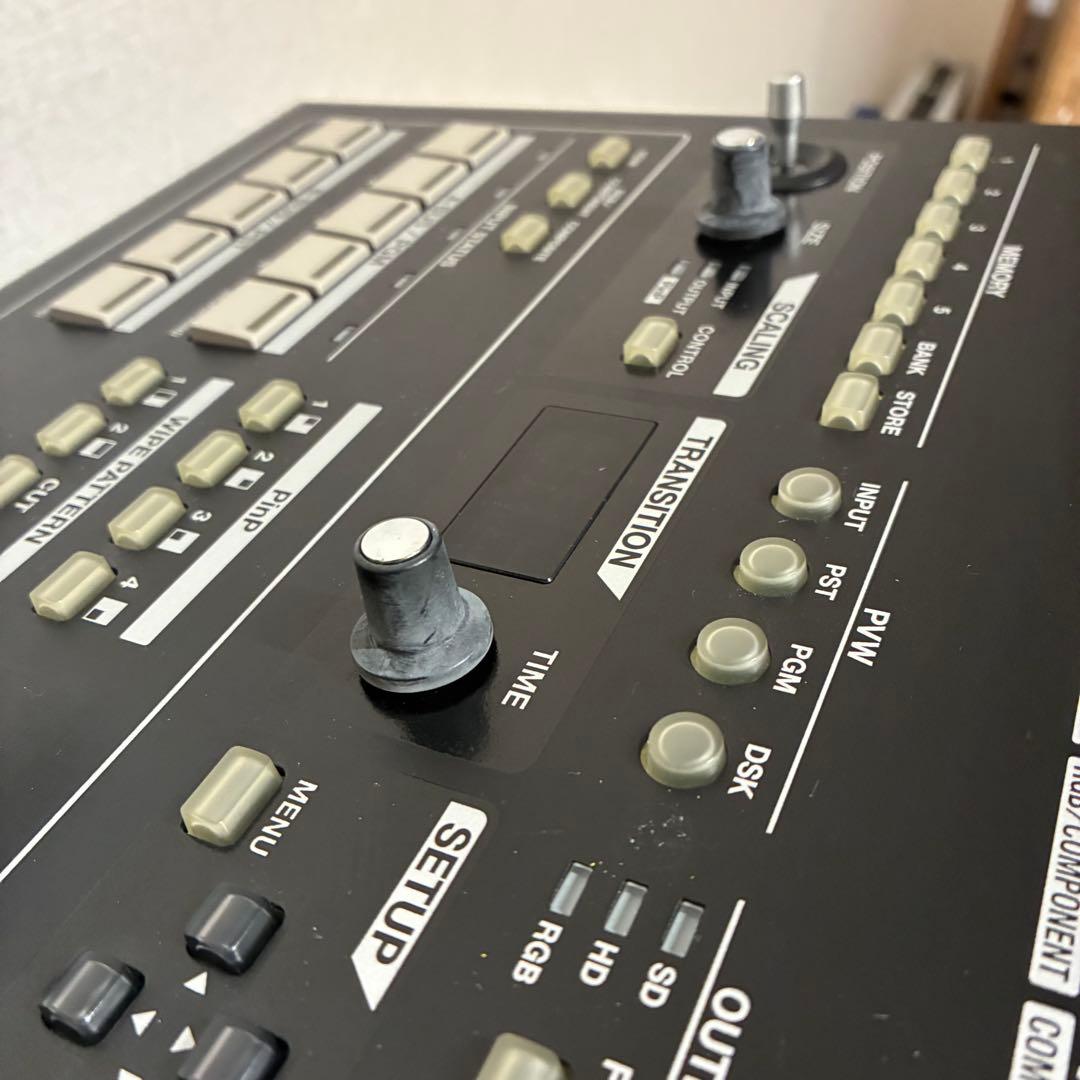 Roland V-40HD＋ハードケース【PVW OUT不具合】ジャンク品
