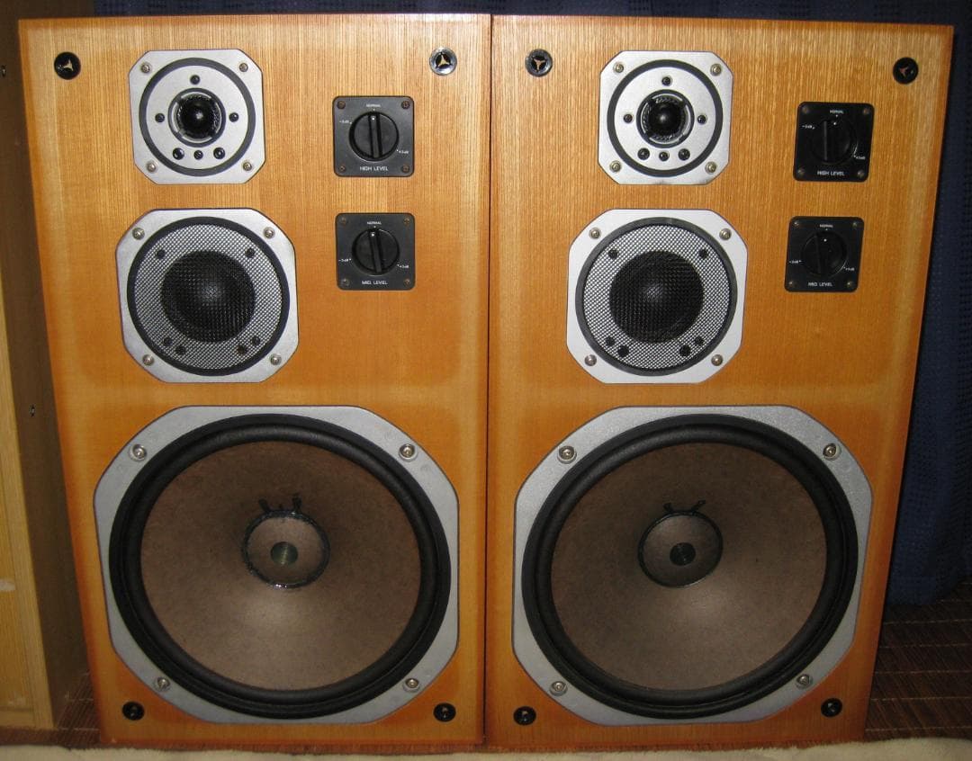 YAMAHA NS-690 スピーカーシステム（ビンテージ／初代型）ペア