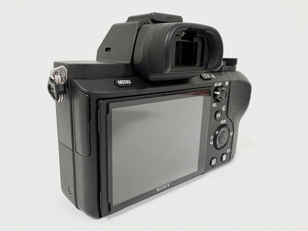 美品【SC:1,592】 SONY α7 II ILCE-7M2 28-70mm