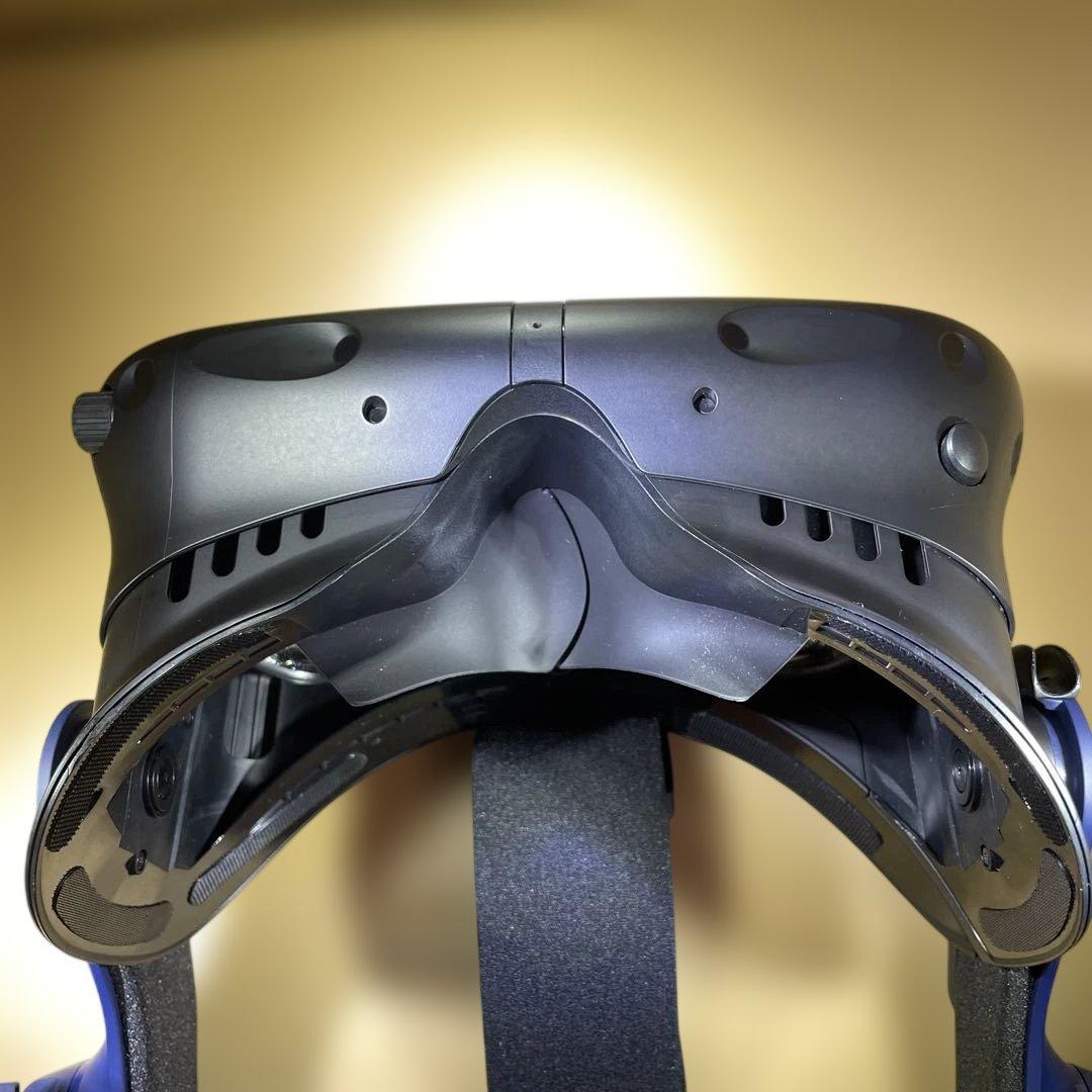 良品　HTC VIVE PRO２ヘッドセットのパーツのみ　動作確認済み　清掃済み