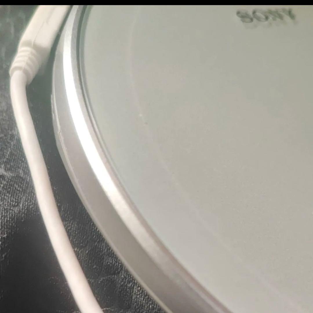 SONY ウォークマン CDプレーヤー シルバーD-NE730本体のみ