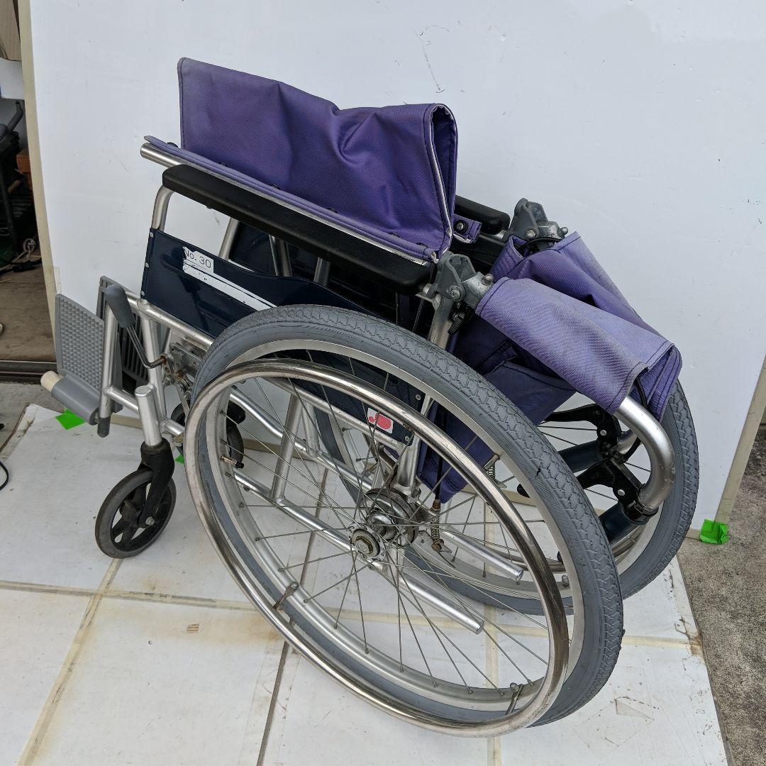 介護用　車椅子　タイヤ交換済