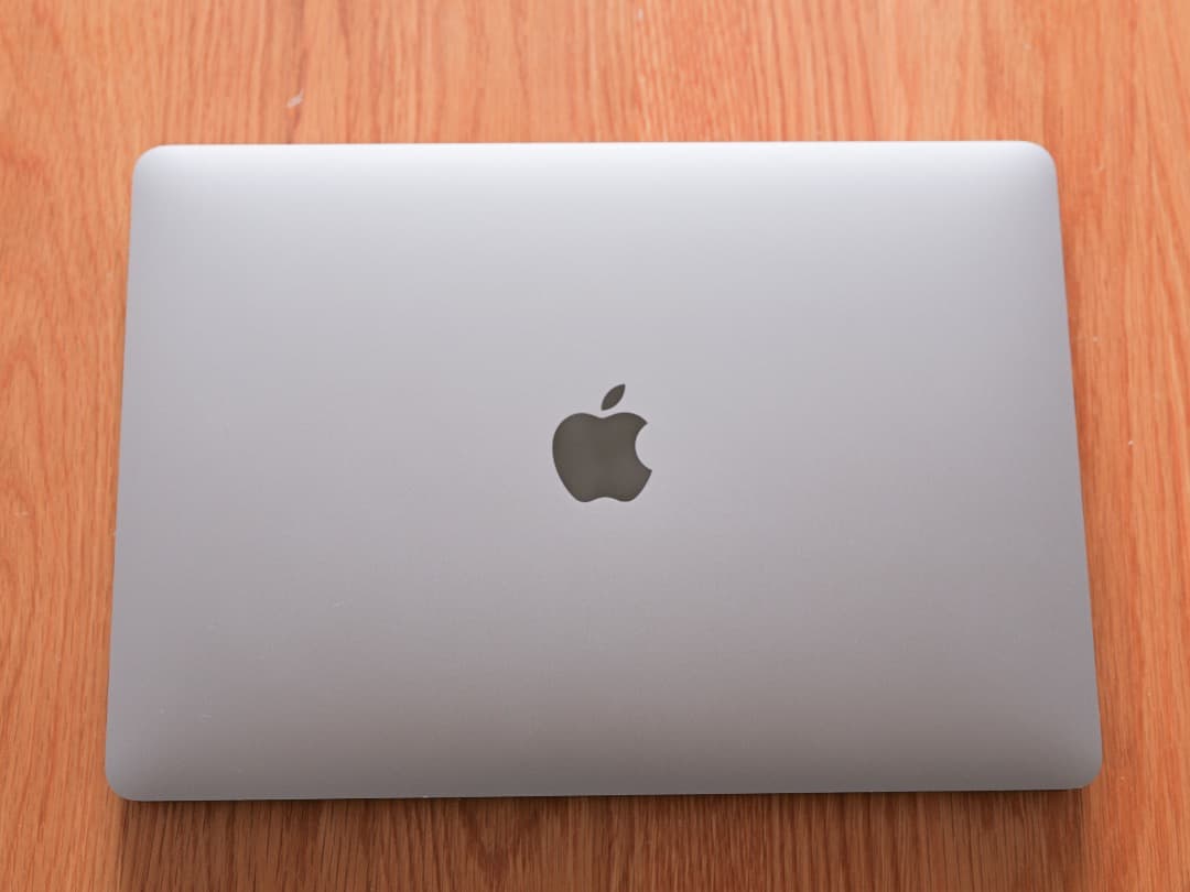 MacBook Air M1 本体