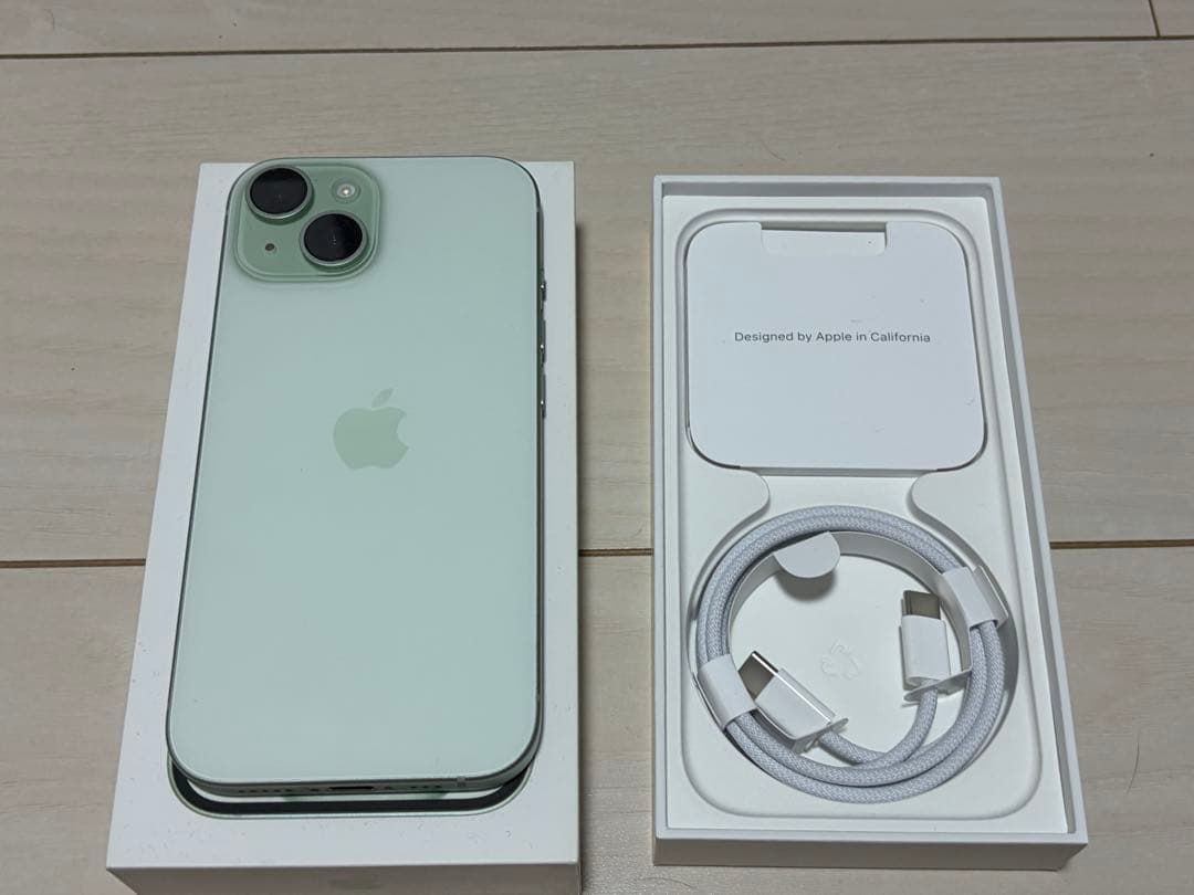 Apple SIMフリー　iPhone 15 グリーン 本体付属品有り