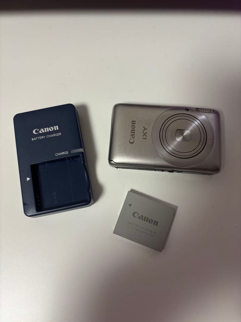 Canon IXY 400F シルバー デジカメ コンデジ