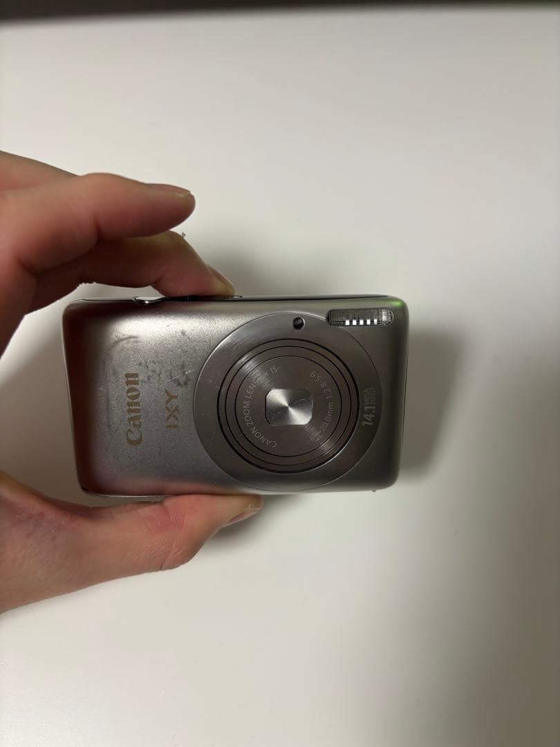 Canon IXY 400F シルバー デジカメ コンデジ