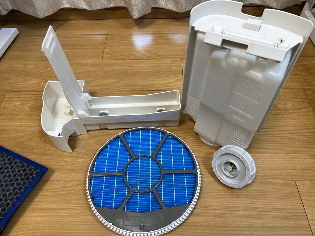 SHARP KI-RS50-W 加湿空気清浄機 2024年製 訳あり