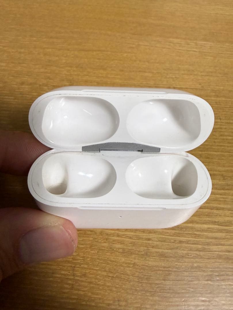 Apple AirPods Pro 2 （第2世代）【おまけ付き‼️】