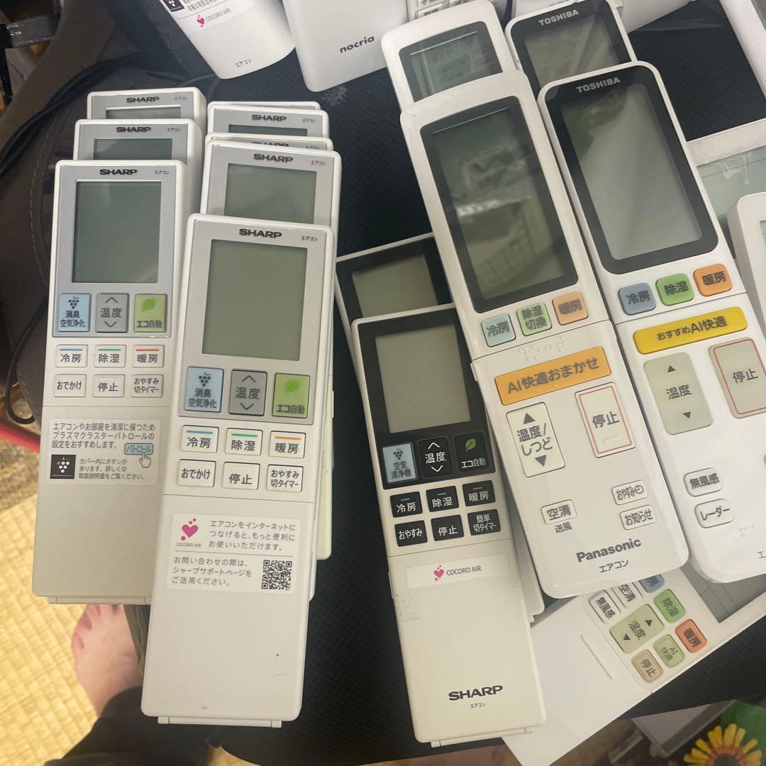 エアコンリモコンまとめ売り×３０台