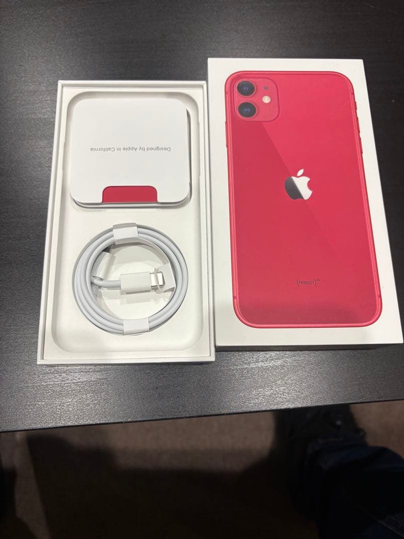 Apple iPhone11 64GB レッド　77%