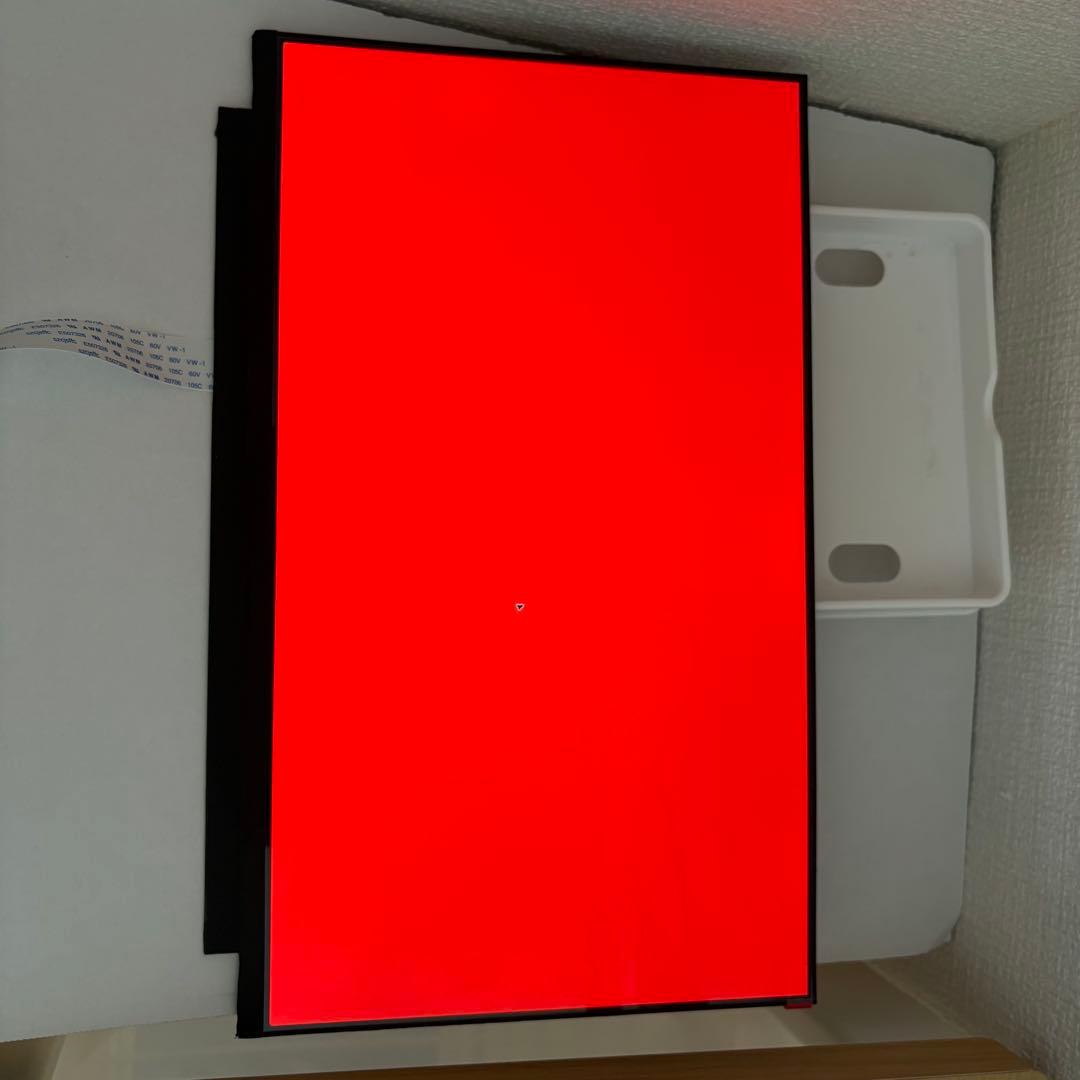 新品未使用のノートパソコン用液晶パネルです