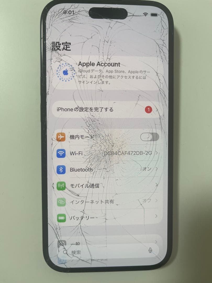 M*R様 iPhone 15 256GBブラック ジャンク　動作、カメラ正常　A