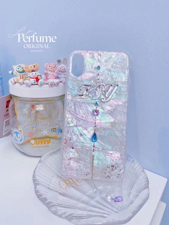 名入れ♡天然シェル✨キラキラ ハートドロップチャーム ホワイト♡iPhone 白