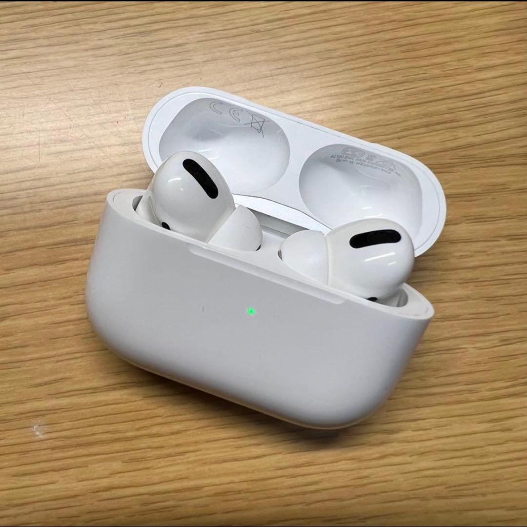Apple AirPods Pro MagSafe 第1世代　A2083 中古