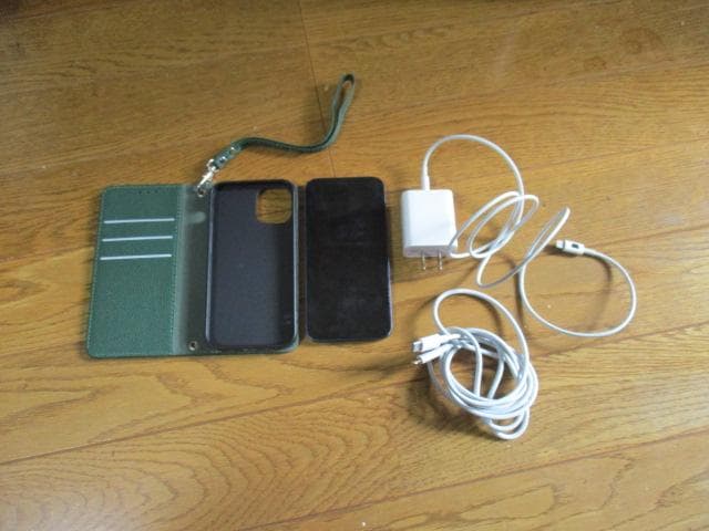 中古　softbank　Iphone12mini　64GB　ブルー　MGAP