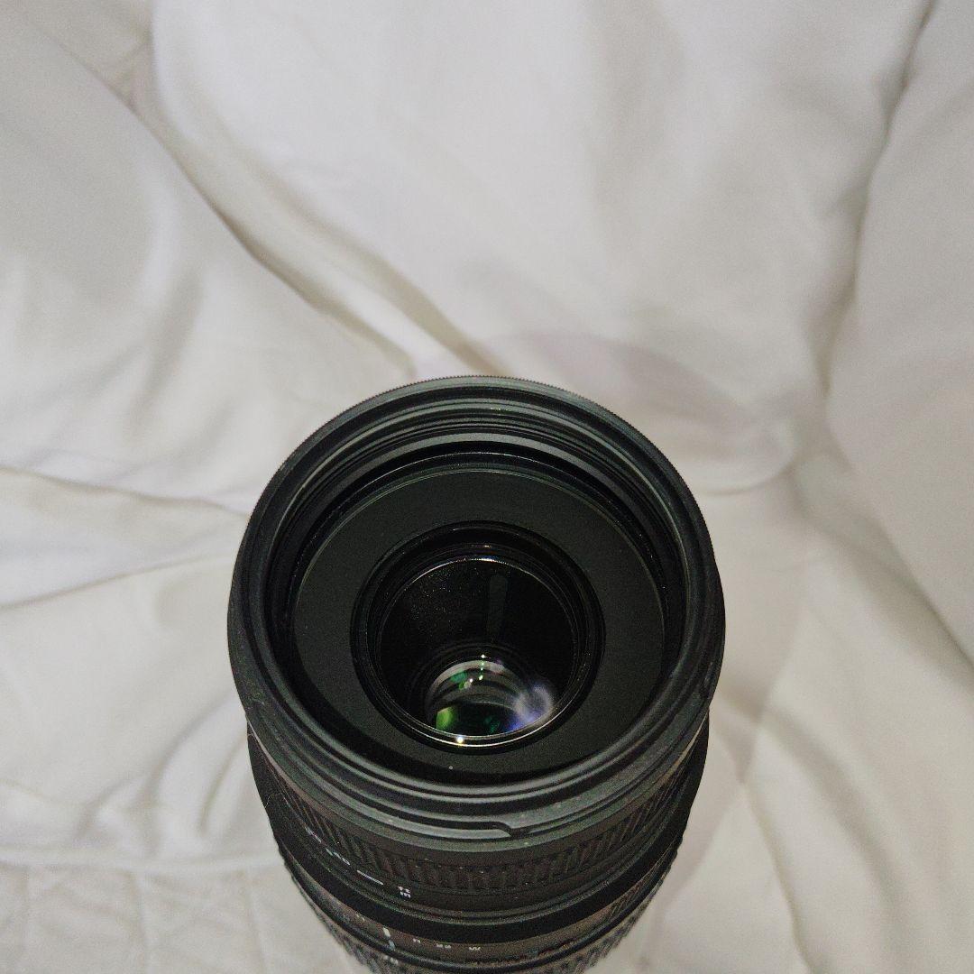 70-300mm f/4-5.6 ズームレンズ