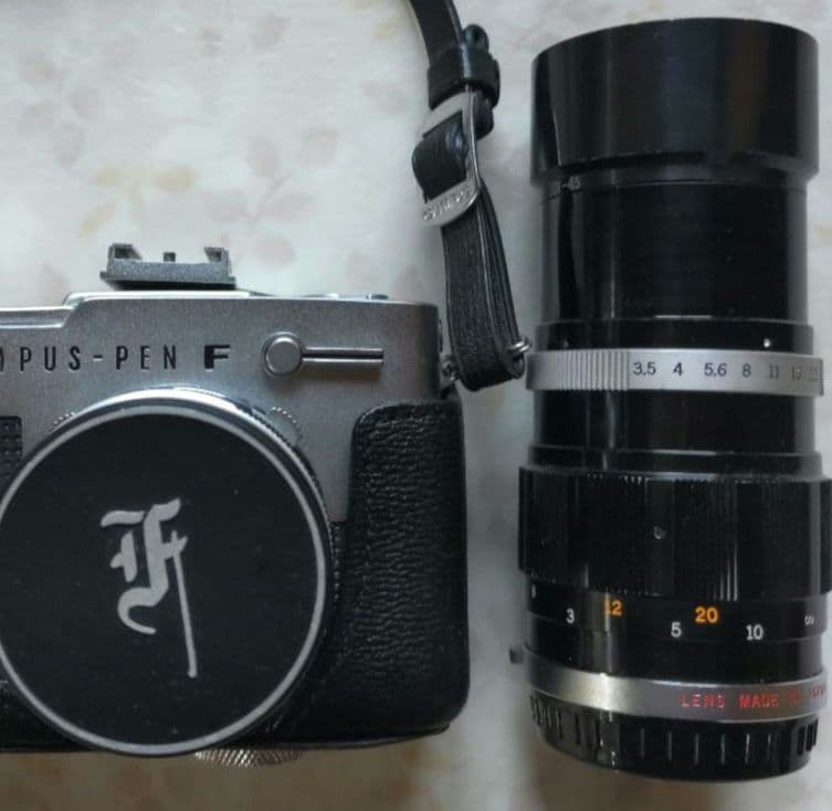OLYMPUS-PEN FT G.Zuikoレンズ40mm、100mm付き