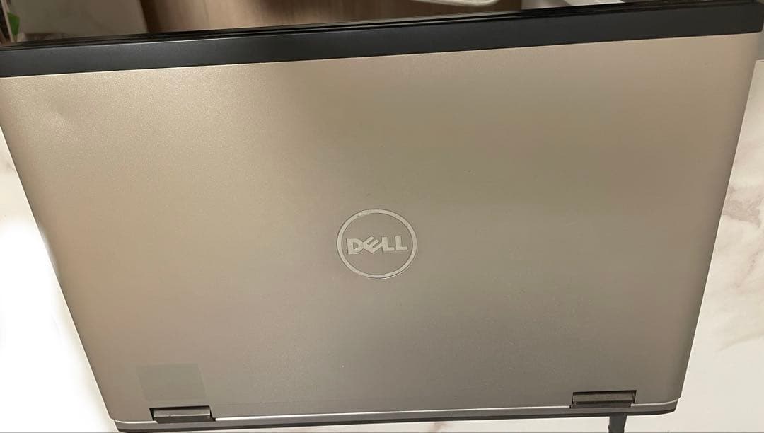 ジャンク品　Dell ノートPC ブラック シルバー