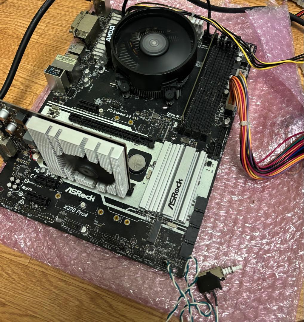 【ジャンク動作品】ASRock X370マザボ+Ryzen 5 1600 CPU