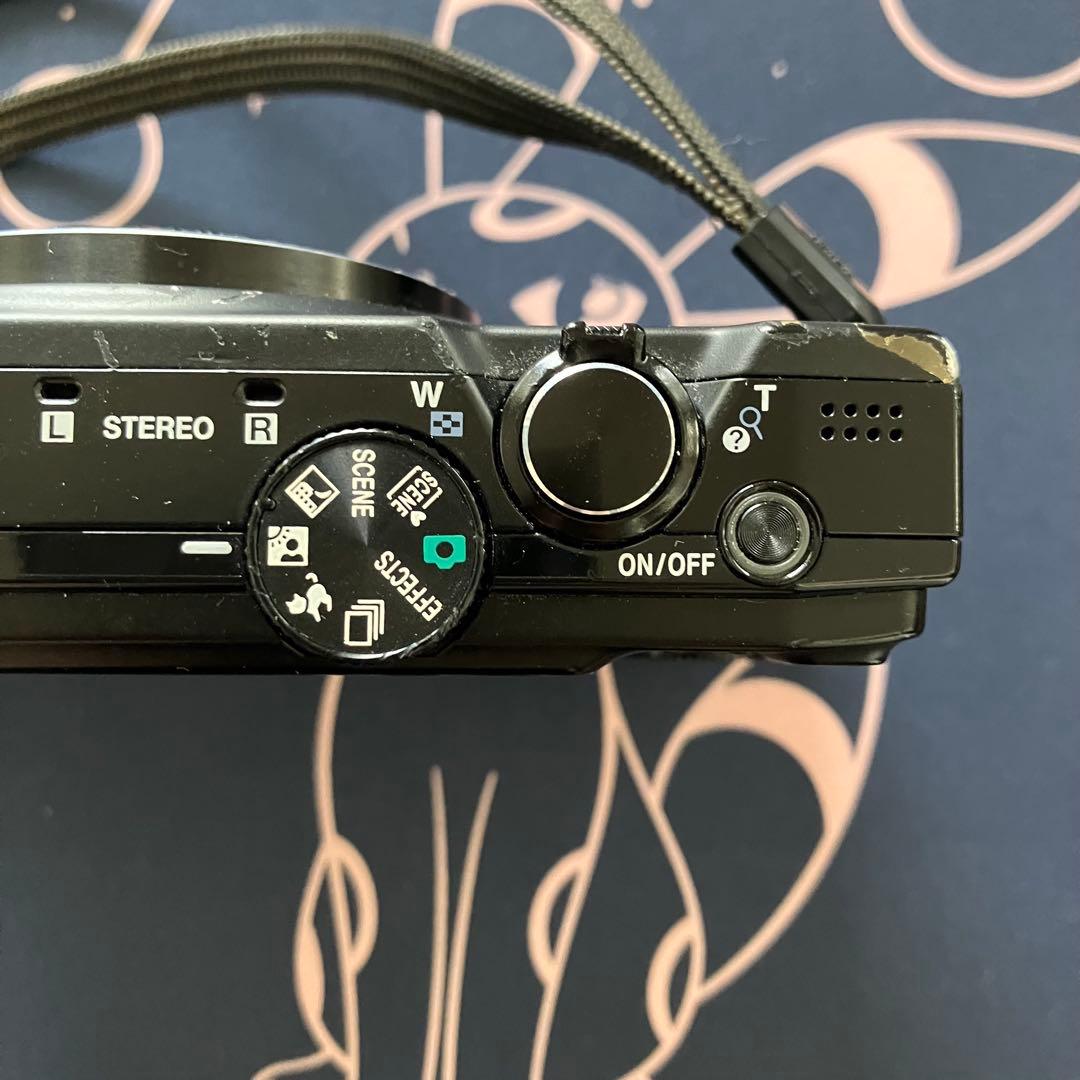 COOLPIX S8200 デジタルカメラ　付属品あり