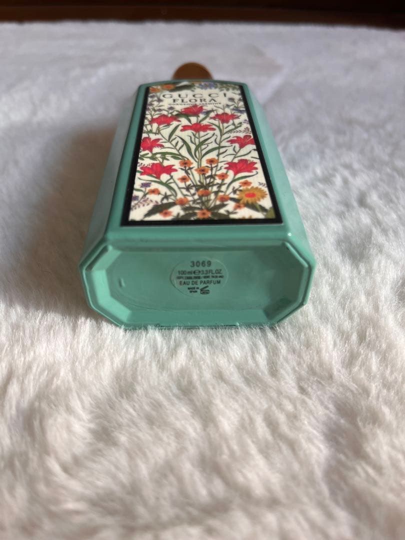 お買得⭐︎GUCCI FLORA Gorgeous Jasmine 100ml