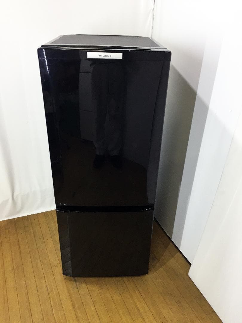 30日迄！送料無料★三菱 146L 冷蔵庫【MR-P15T】