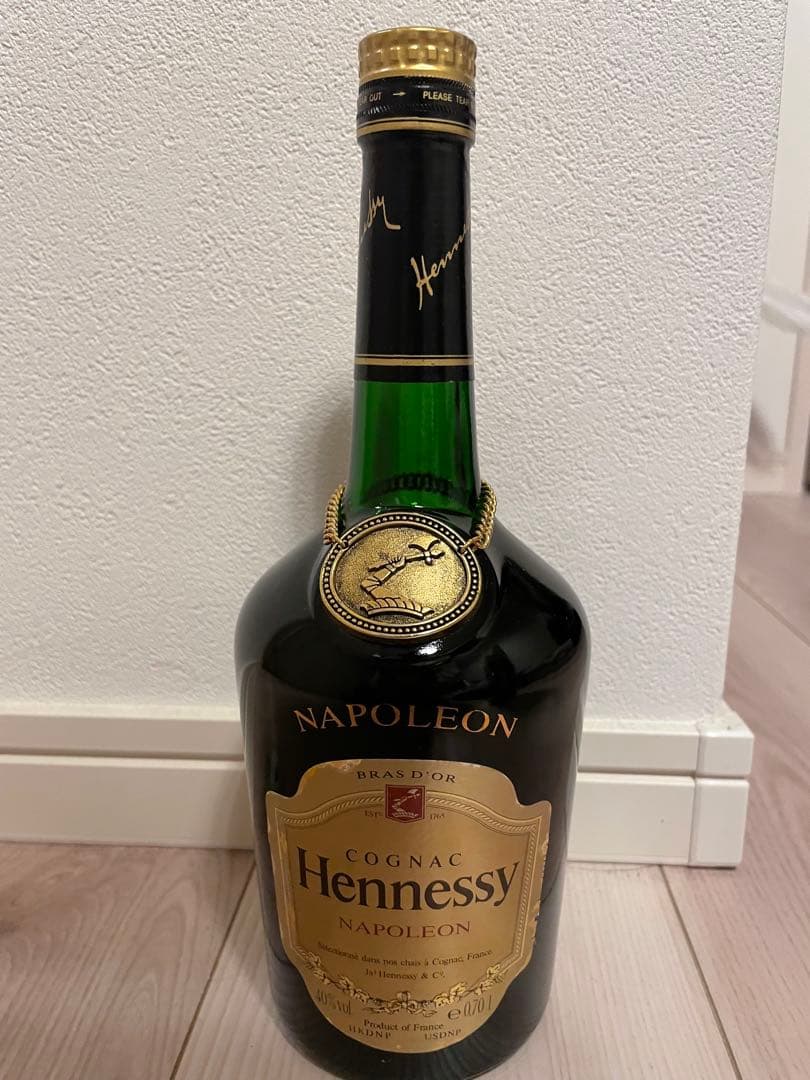 Hennessy Napoleon コニャック 750ml