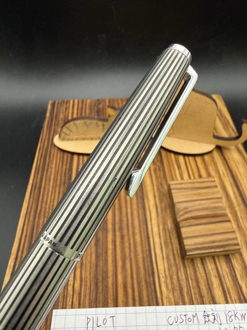 Pilot 万年筆 CUSTOM K-500SS 蝕刻ストライプ 18KWG