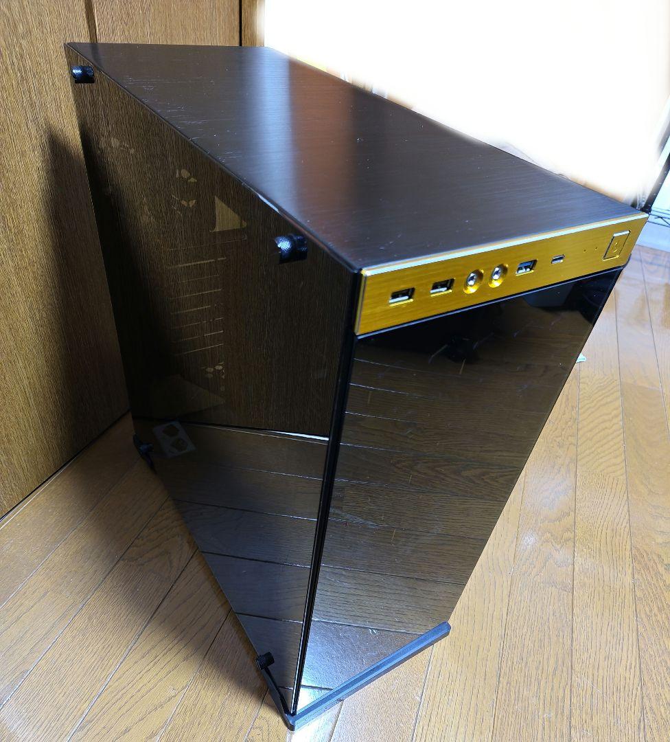 In Win 805 ゴールド サイドガラス PCケース