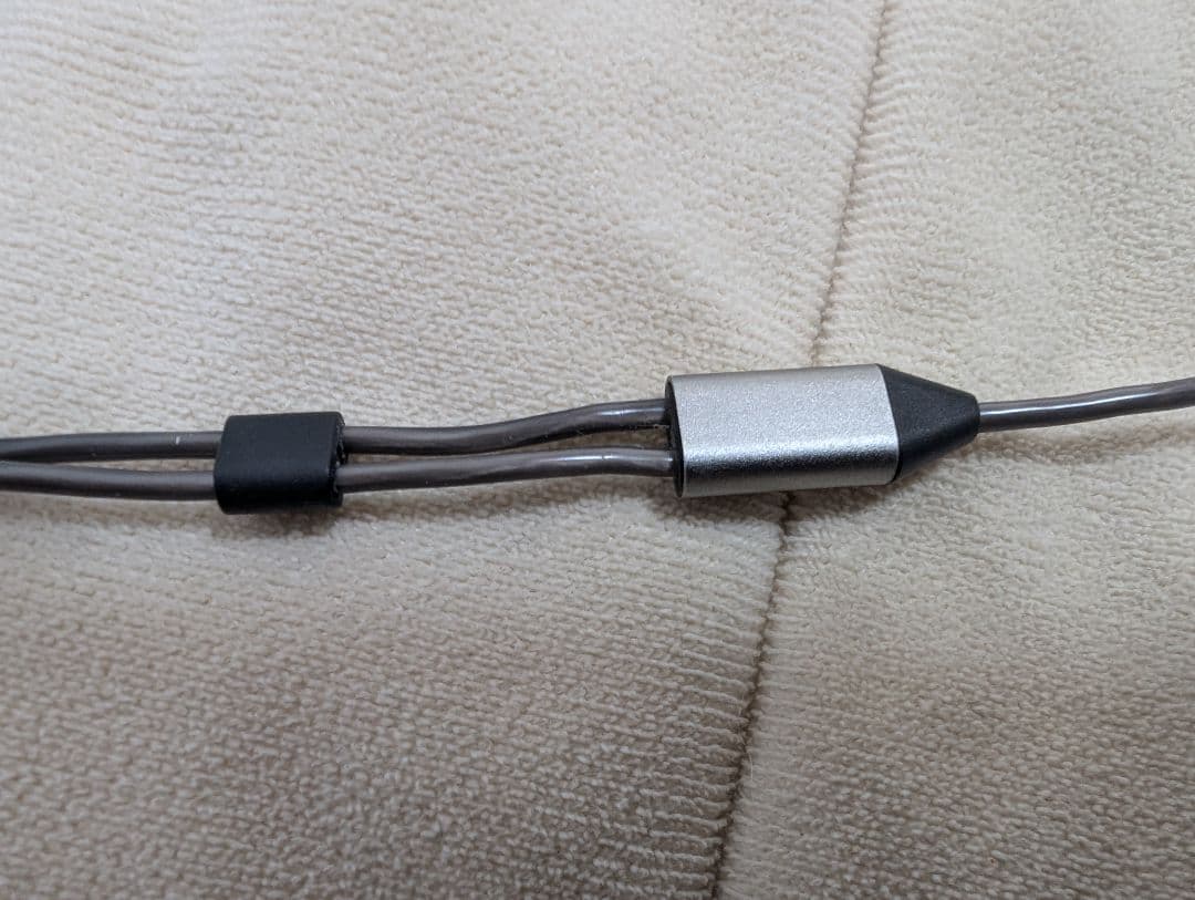 ヘッドホン Sennheiser IE 300