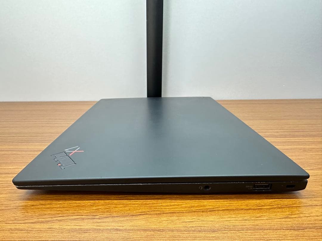 Windowsノート本体 3.X1 Carbon Gen 9th i7-1165g7 16Gb 256