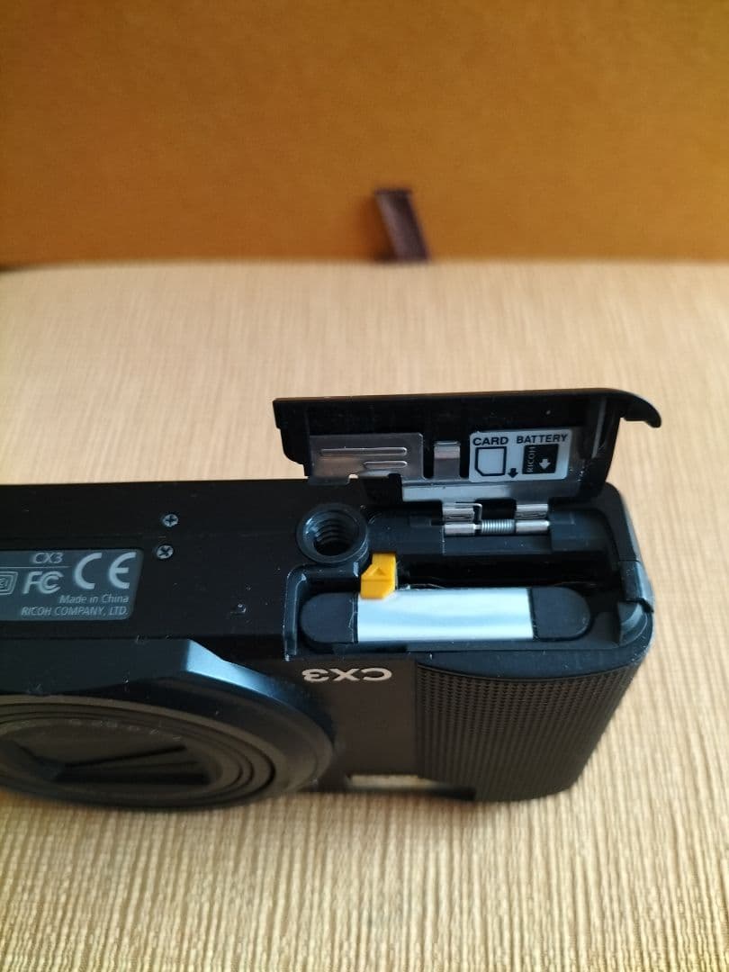 良品 RICOH CX3 動作確認済 バッテリー付き