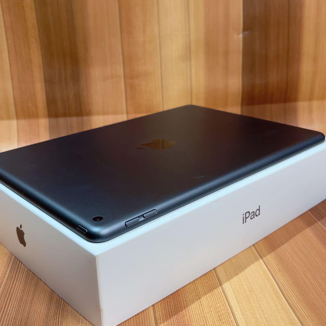 Wi-Fi 本体 iPad 第9世代 64 GB スペースグレイ 464