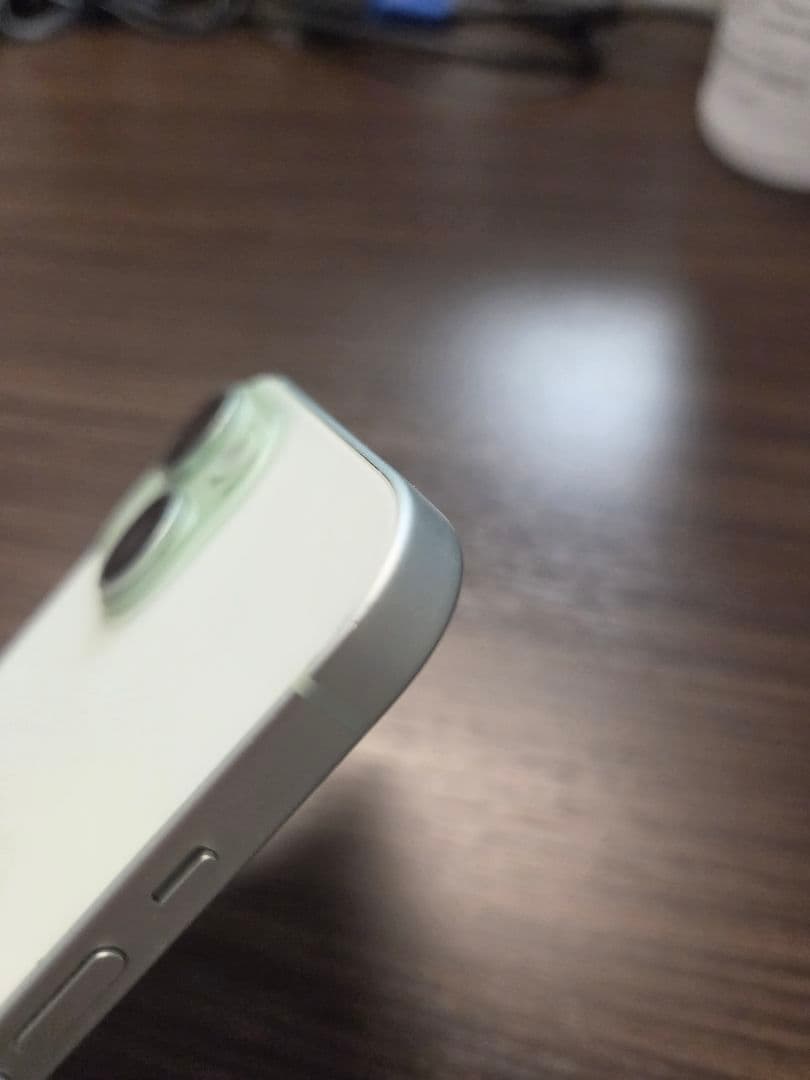 【美品】iPhone15 256GB グリーン