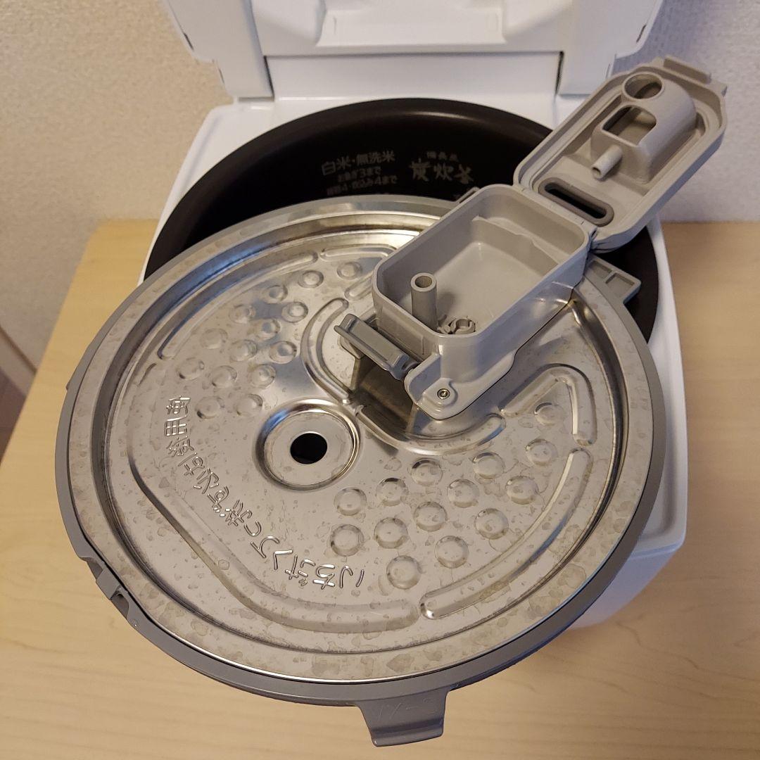 三菱IHジャー 炊飯器　 NJ-VEB10　炭炊釜　5.5合炊き　2022年製