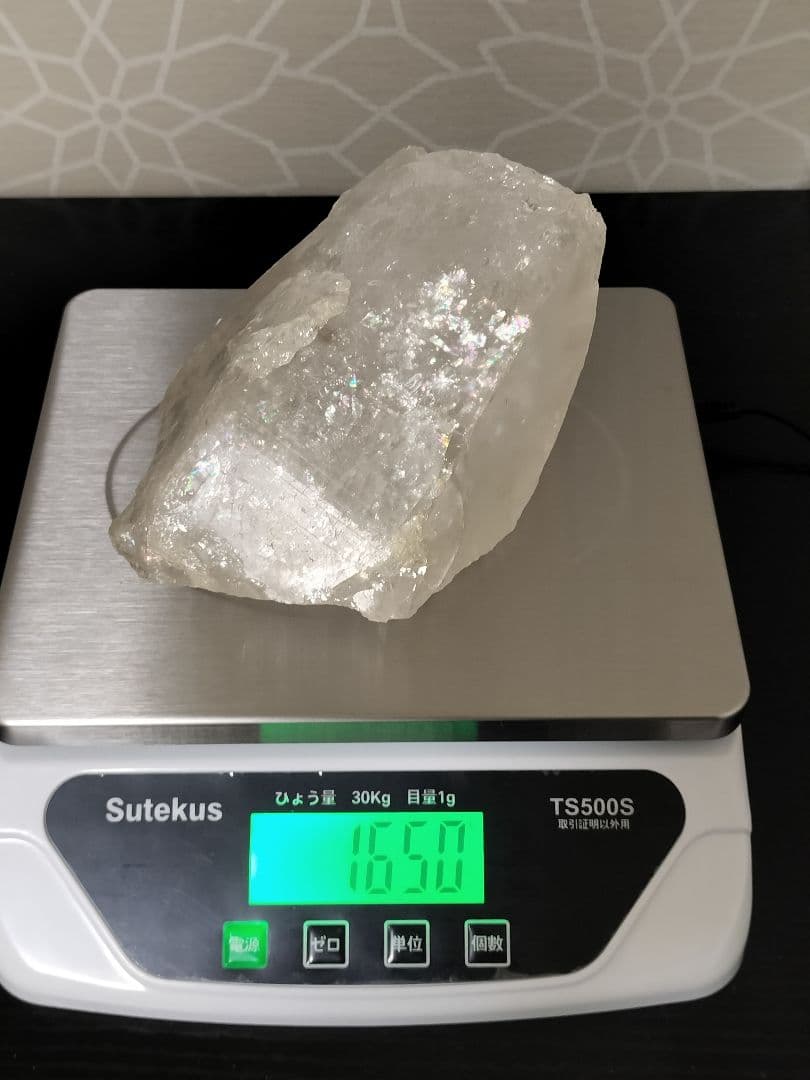 【期間限定セール】乙女鉱山水晶　原石　約1.6kg