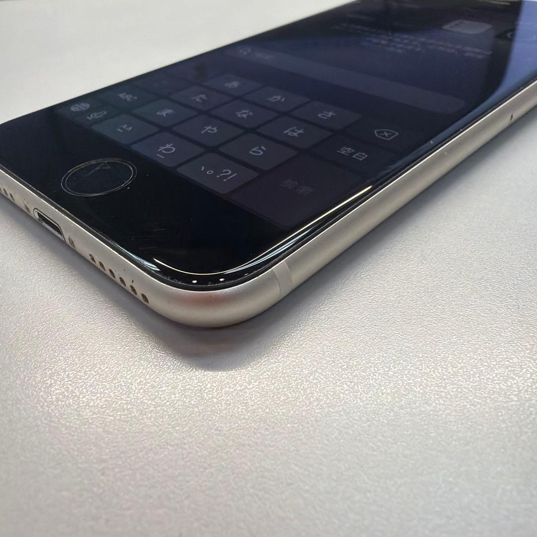 訳あり iPhone SE3 64GB スターライト 82% ホームボタンカケ