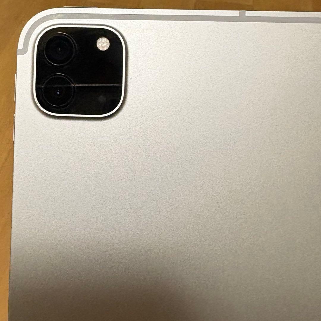 iPad pro 11インチ　第3世代　セルラーモデル　128GB