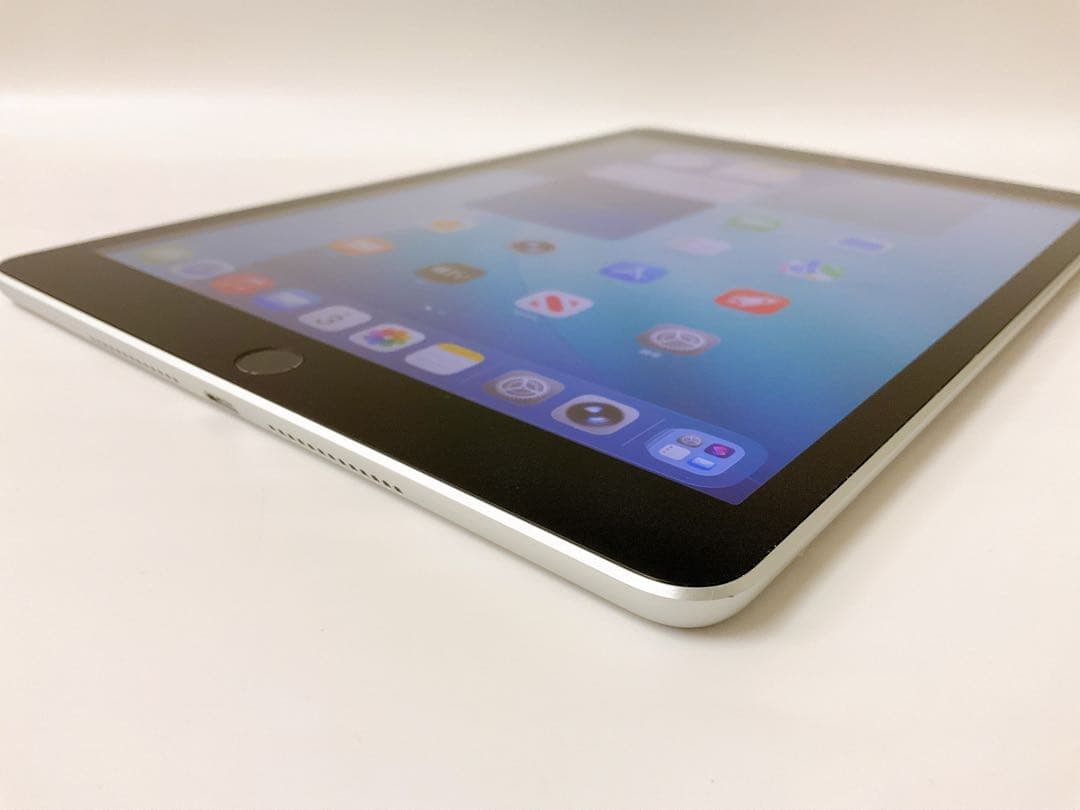 【美品・BT96％】iPad 第9世代 64GB Cellularモデル