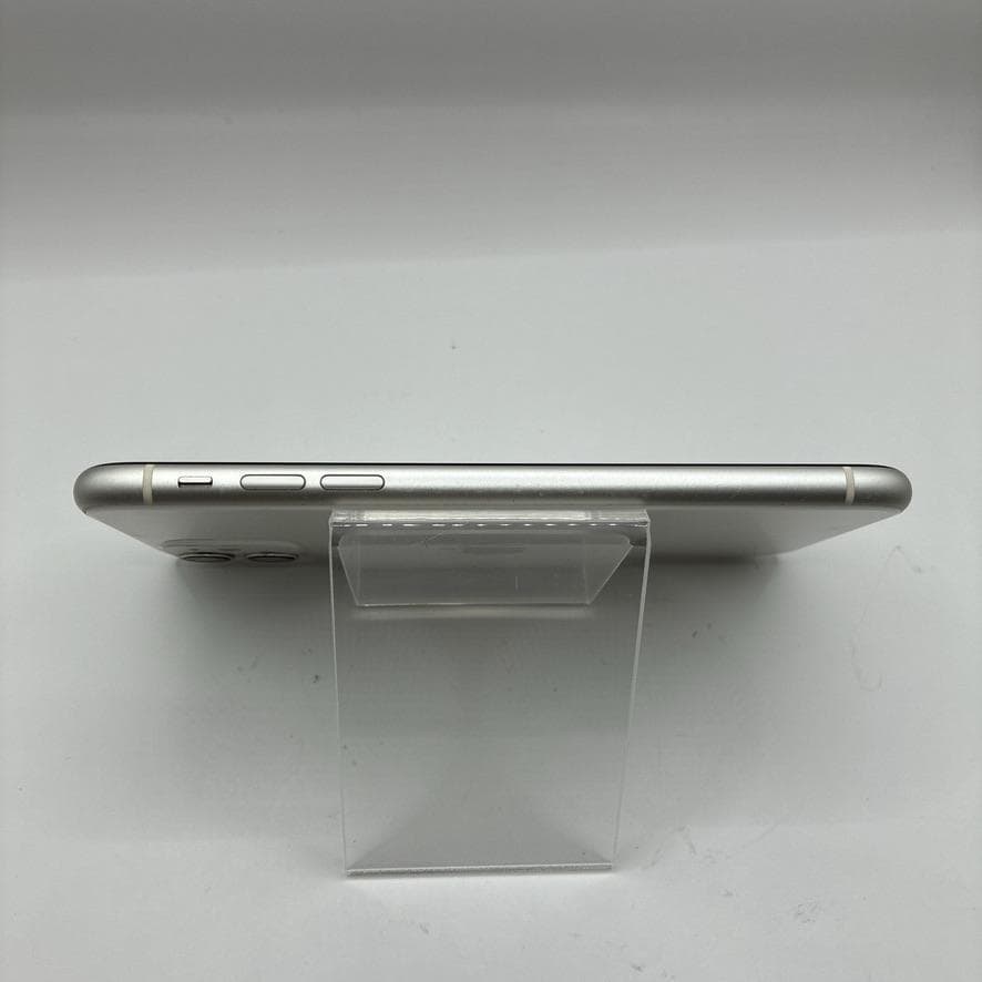 SIMフリー iPhone 11 128GB ホワイト MWM22J/A
