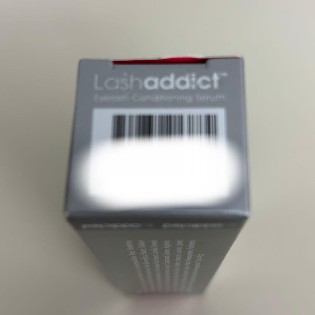 Lashaddict ラッシュアディクト　まつ毛　美容液　コスメ