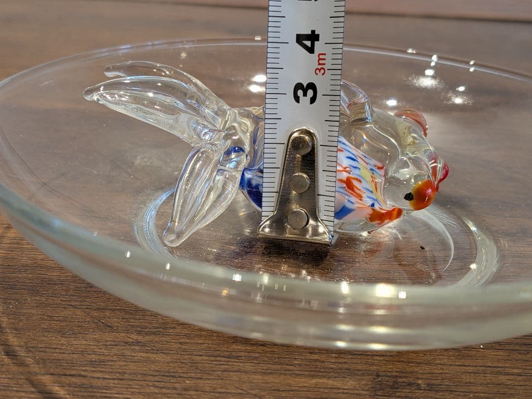 ガラス製金魚の置物　ガラス皿　工芸品