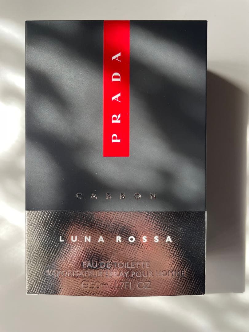PRADA CARBON LUNA ROSSA 50ml香水　残量80%前後