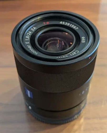 SONY E 24mm F1.8 SEL24F18Z レンズ フィルター付き