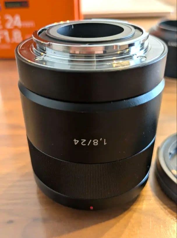 SONY E 24mm F1.8 SEL24F18Z レンズ フィルター付き