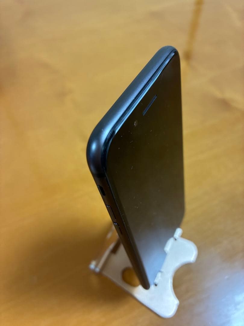 iPhone8 バッテリー82%